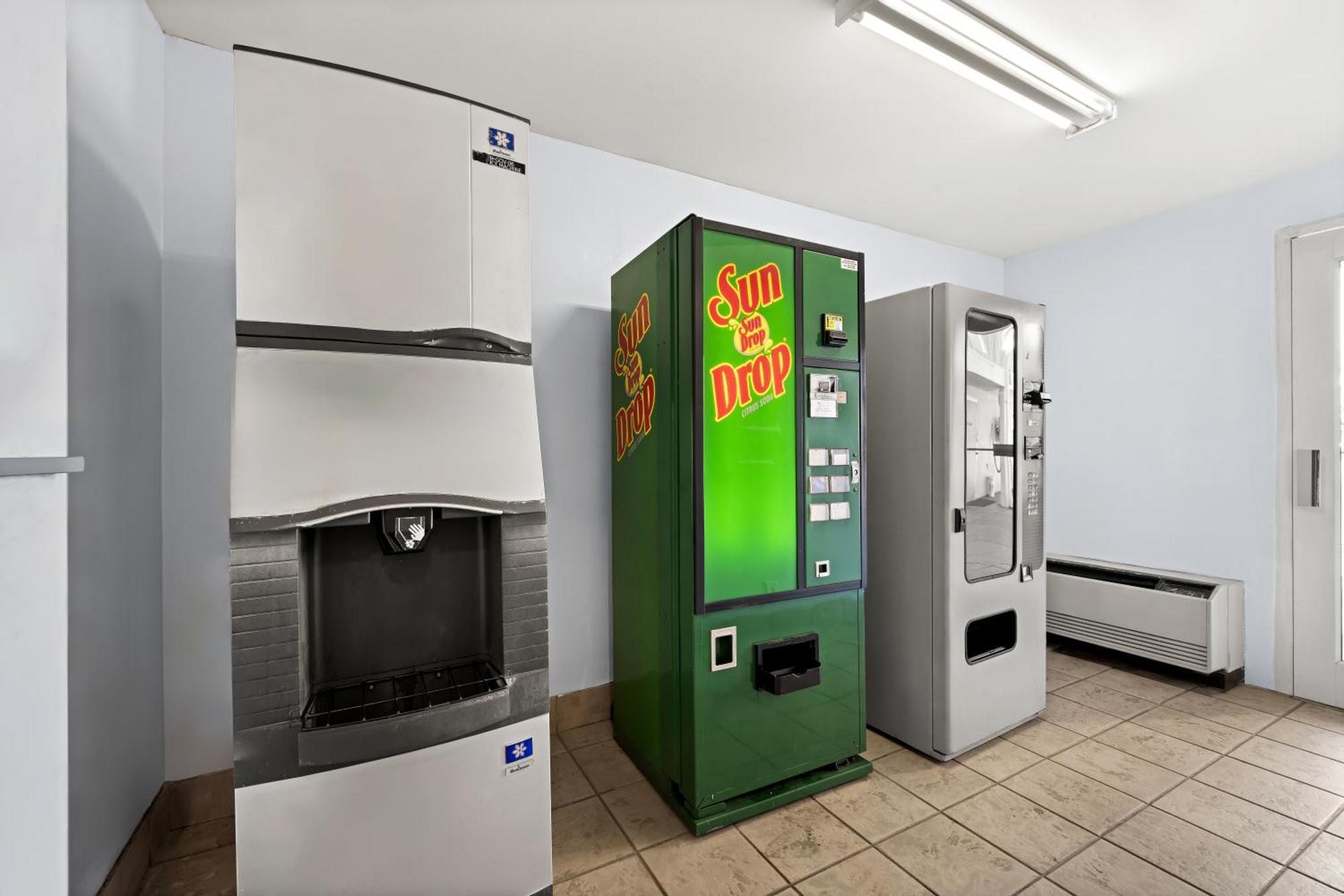 רוקי מאונט Quality Inn מראה חיצוני תמונה