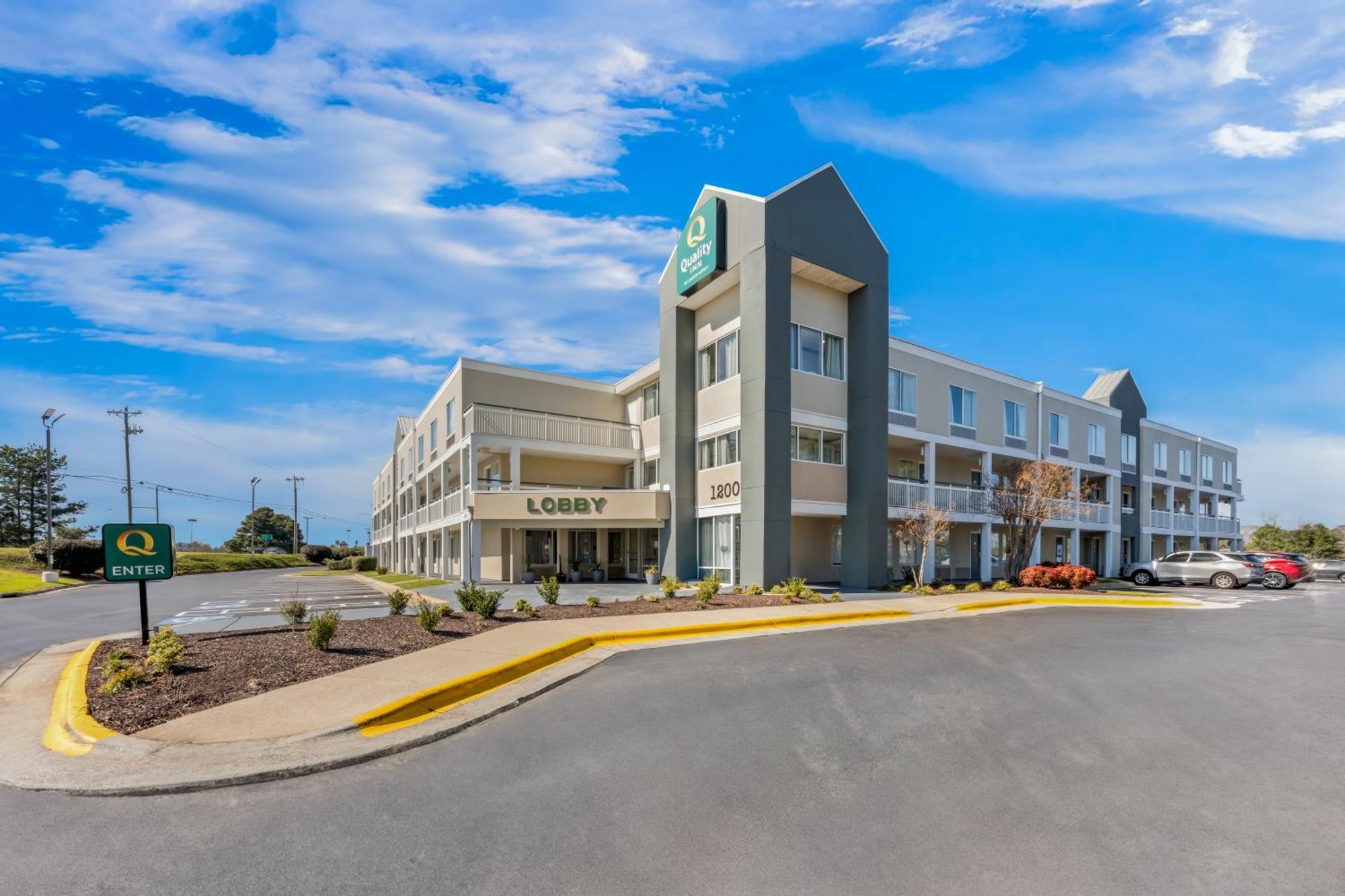 רוקי מאונט Quality Inn מראה חיצוני תמונה