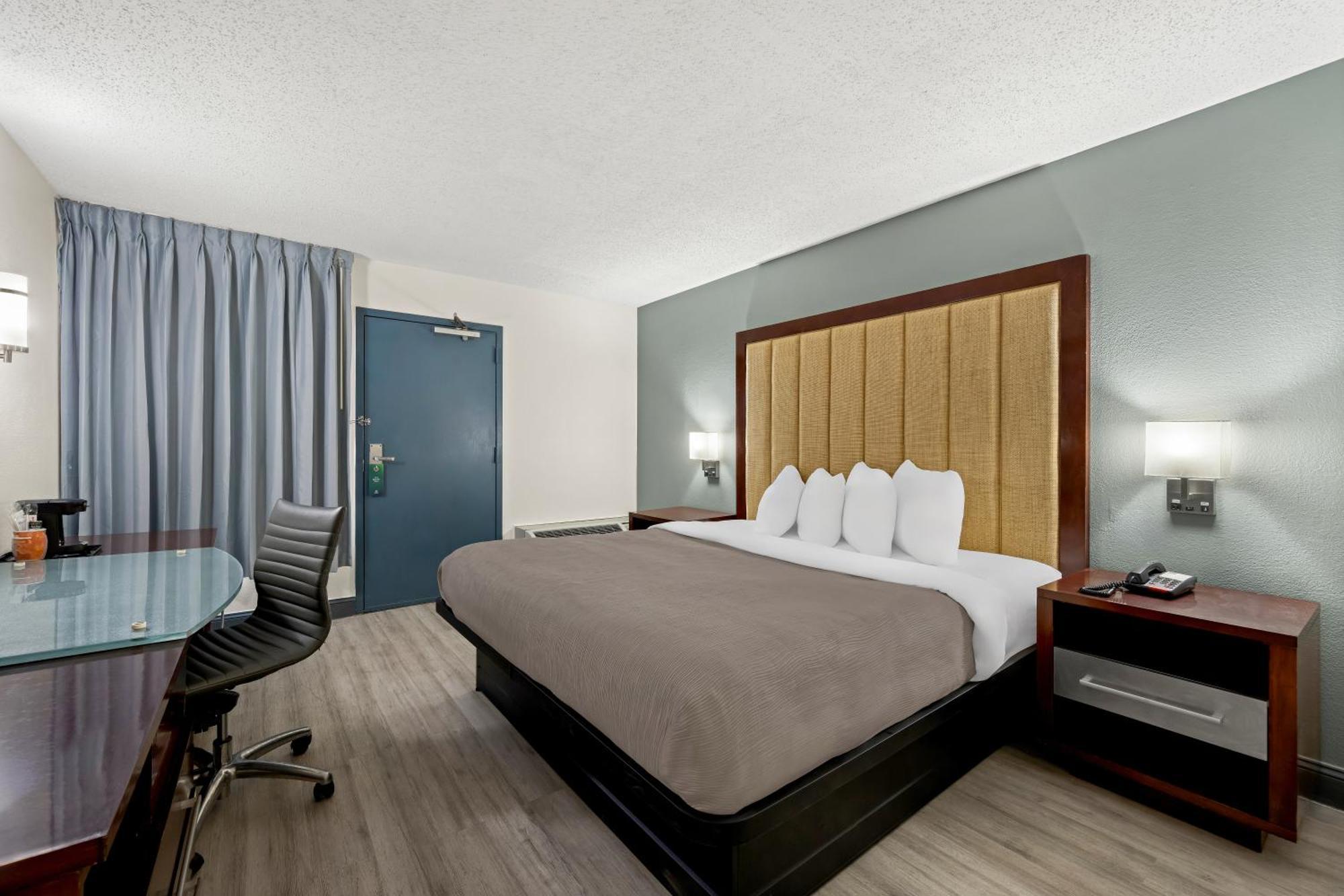 רוקי מאונט Quality Inn מראה חיצוני תמונה